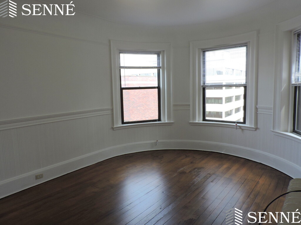 1010 Massachusetts Ave, Mid Cambridge