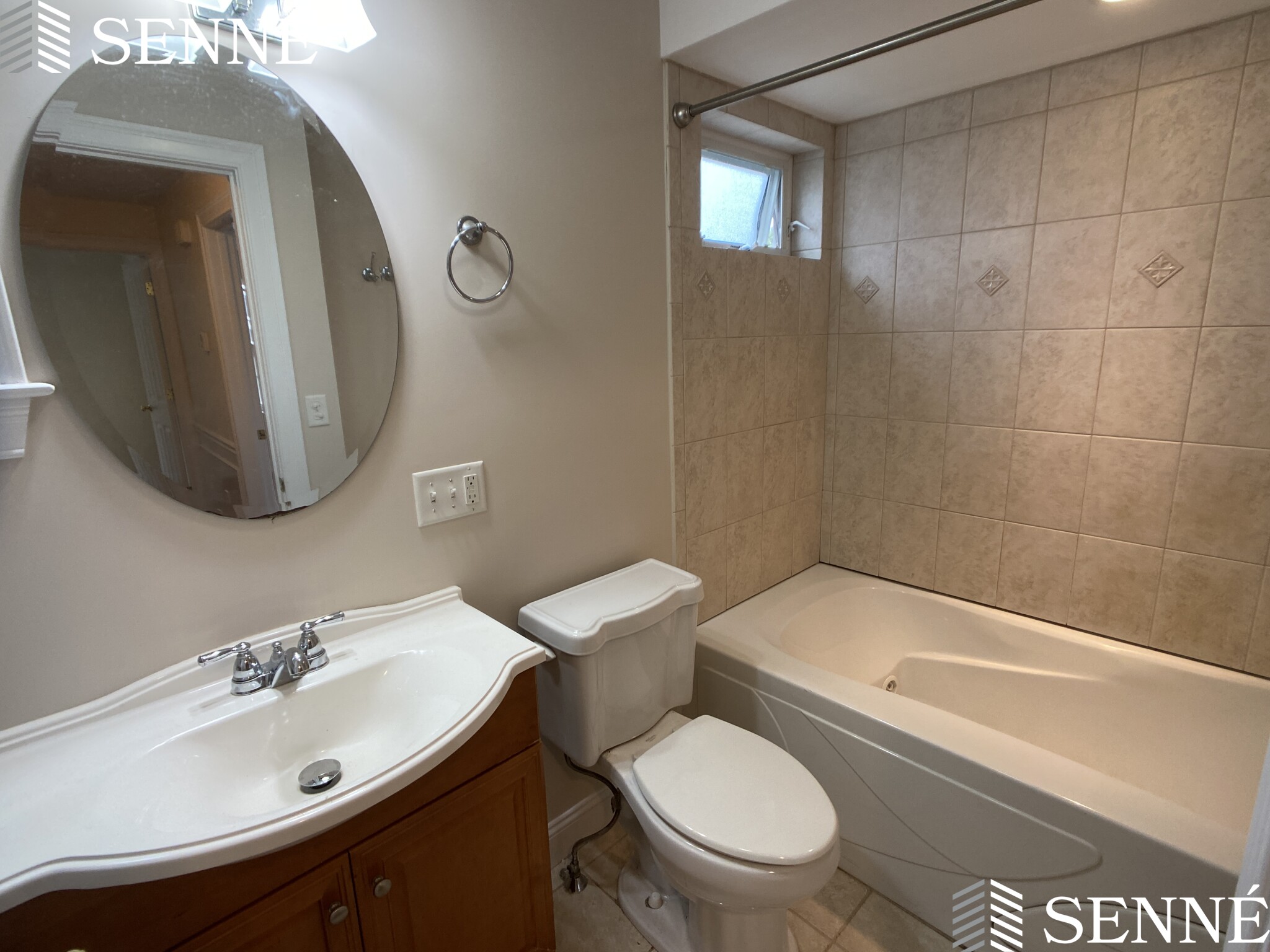 9 Winthrop Ct, Medford