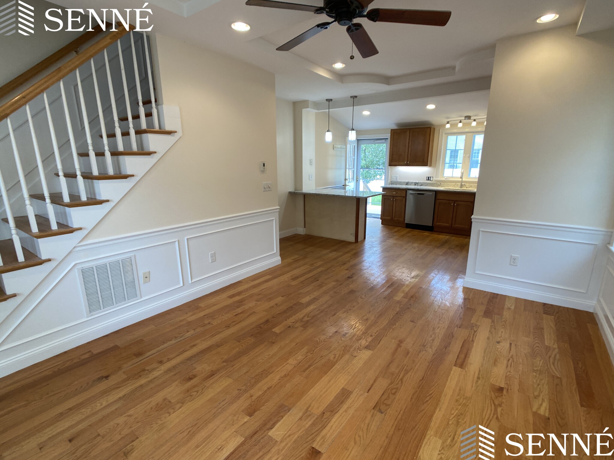 9 Winthrop Ct, Medford