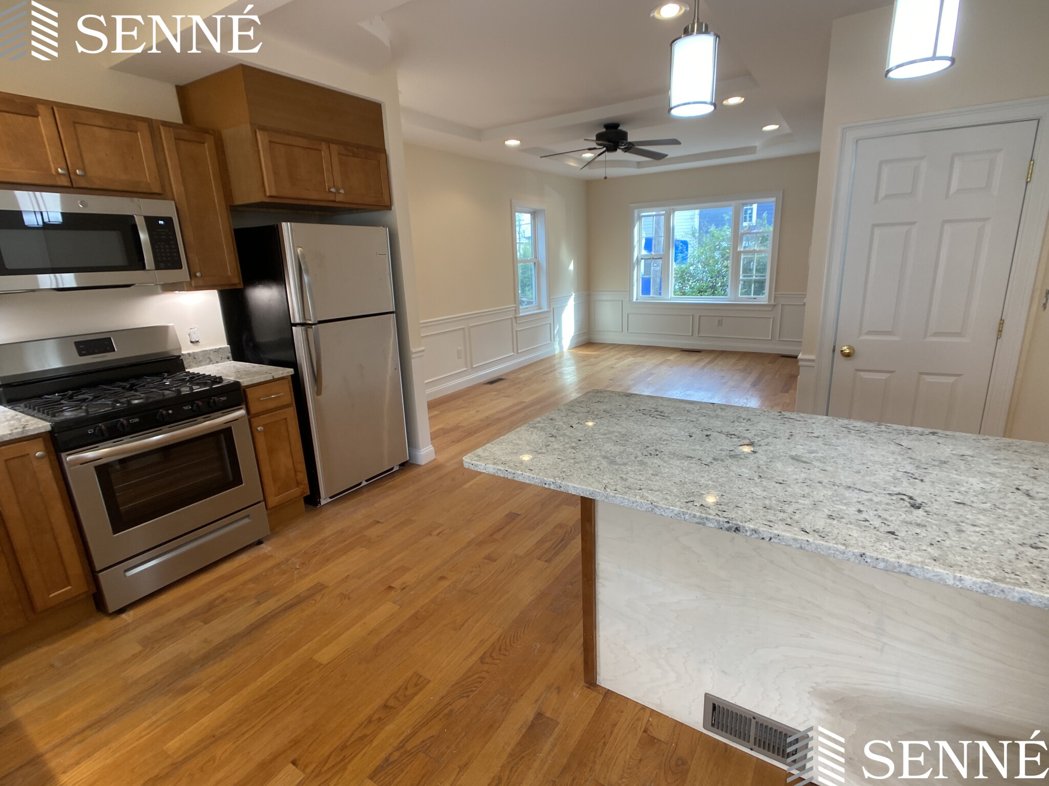 9 Winthrop Ct, Medford