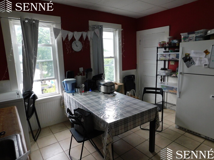 35 Fairmont St, Arlington