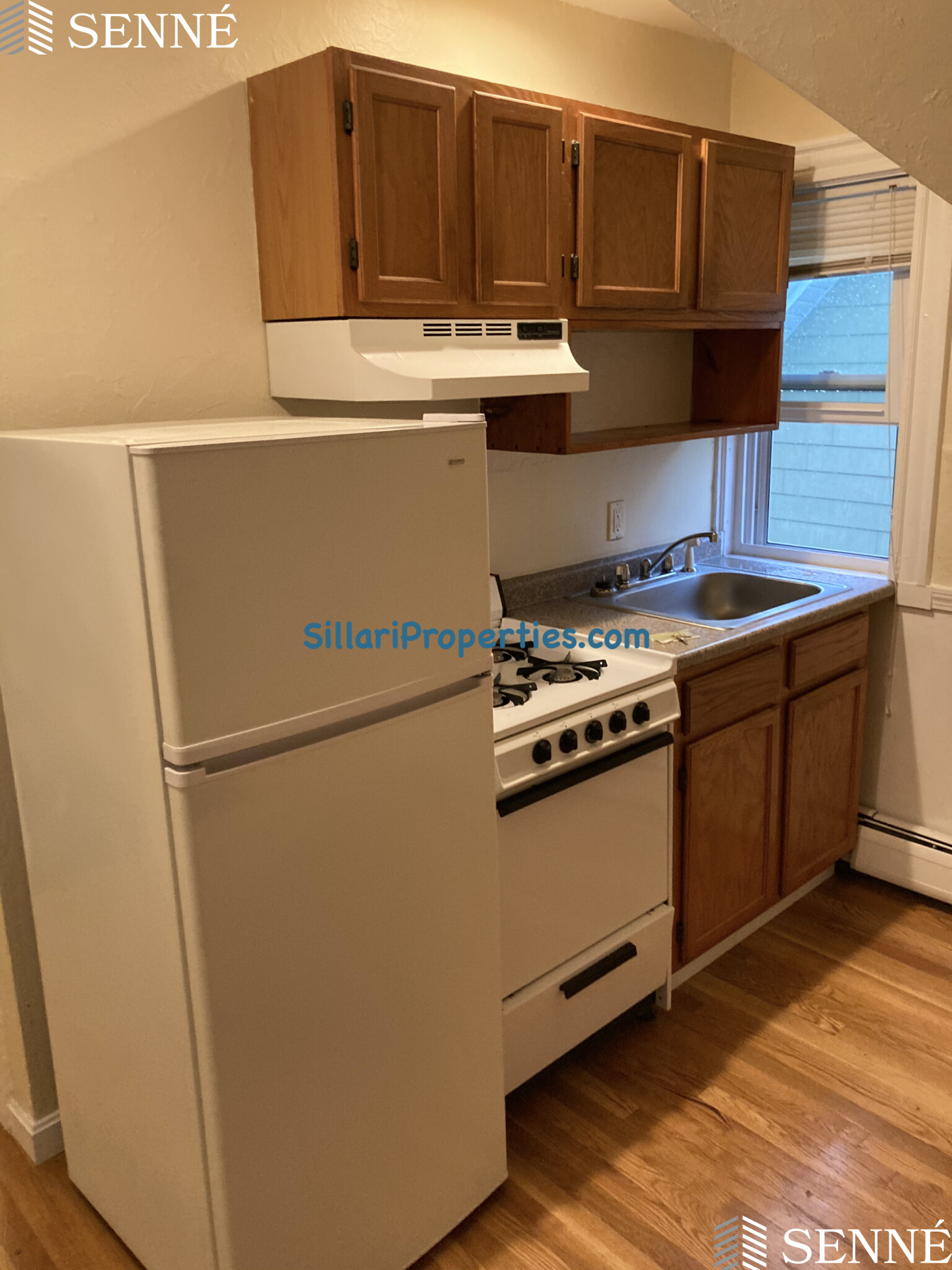 205 Highland Ave, Powder House Square