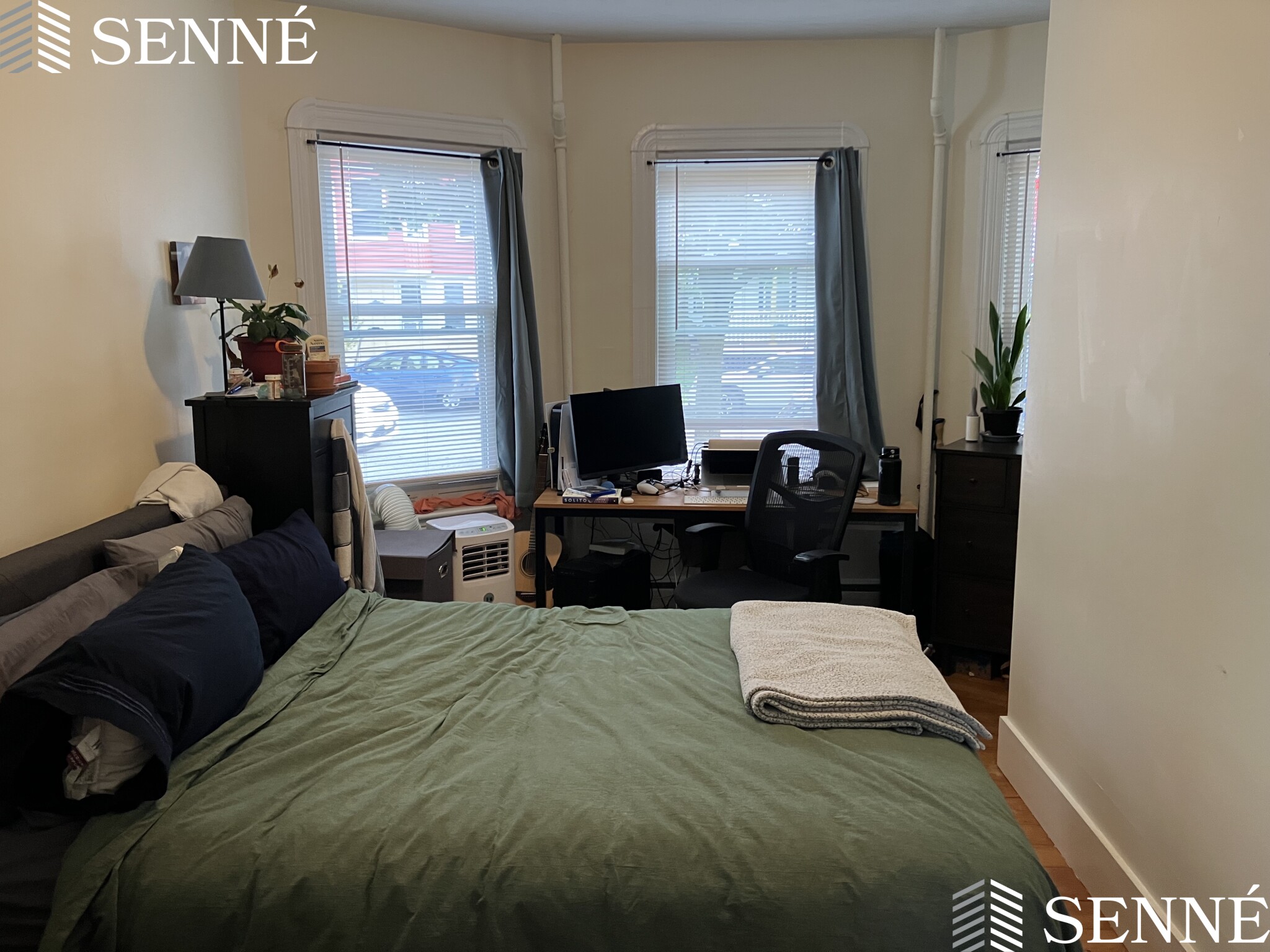 205 Highland Ave, Powder House Square