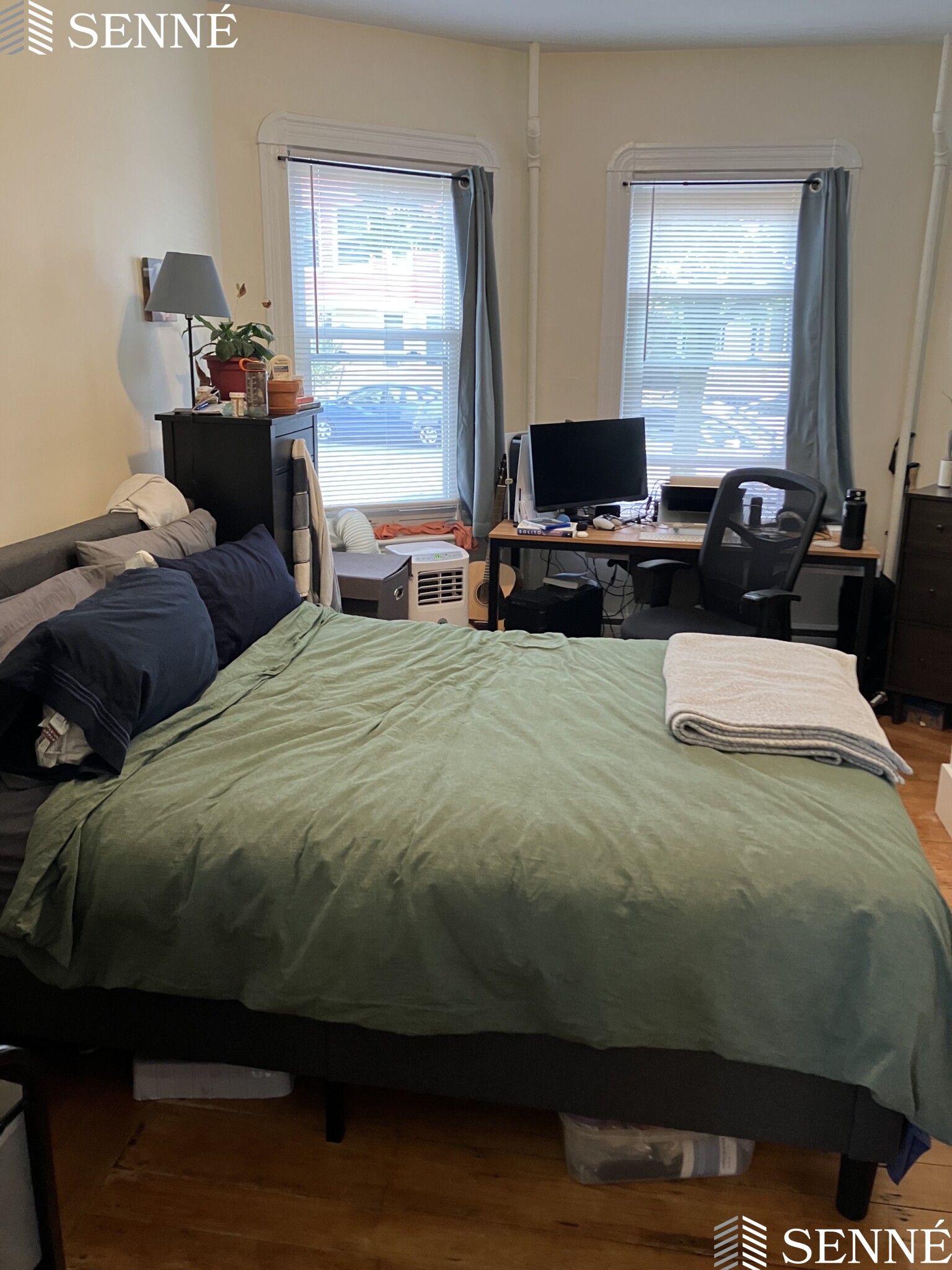 205 Highland Ave, Powder House Square