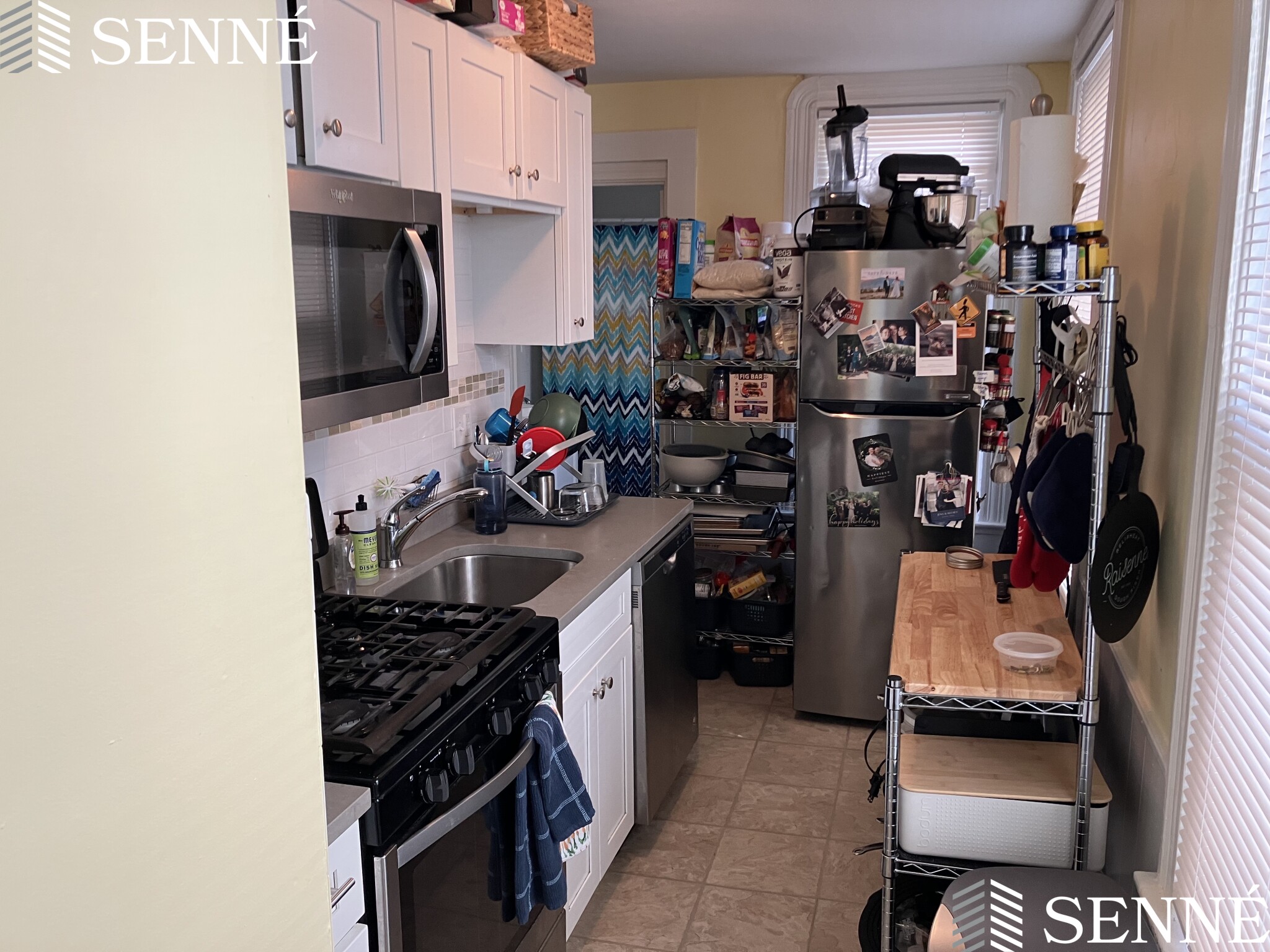 205 Highland Ave, Powder House Square