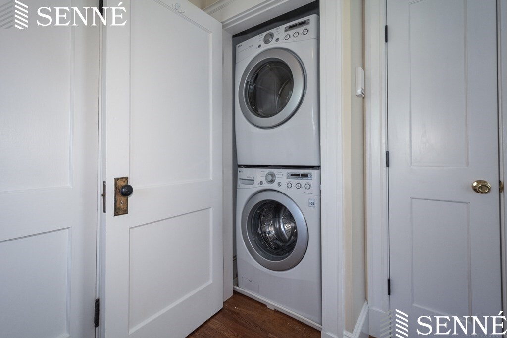 9 Hastings, West Roxbury