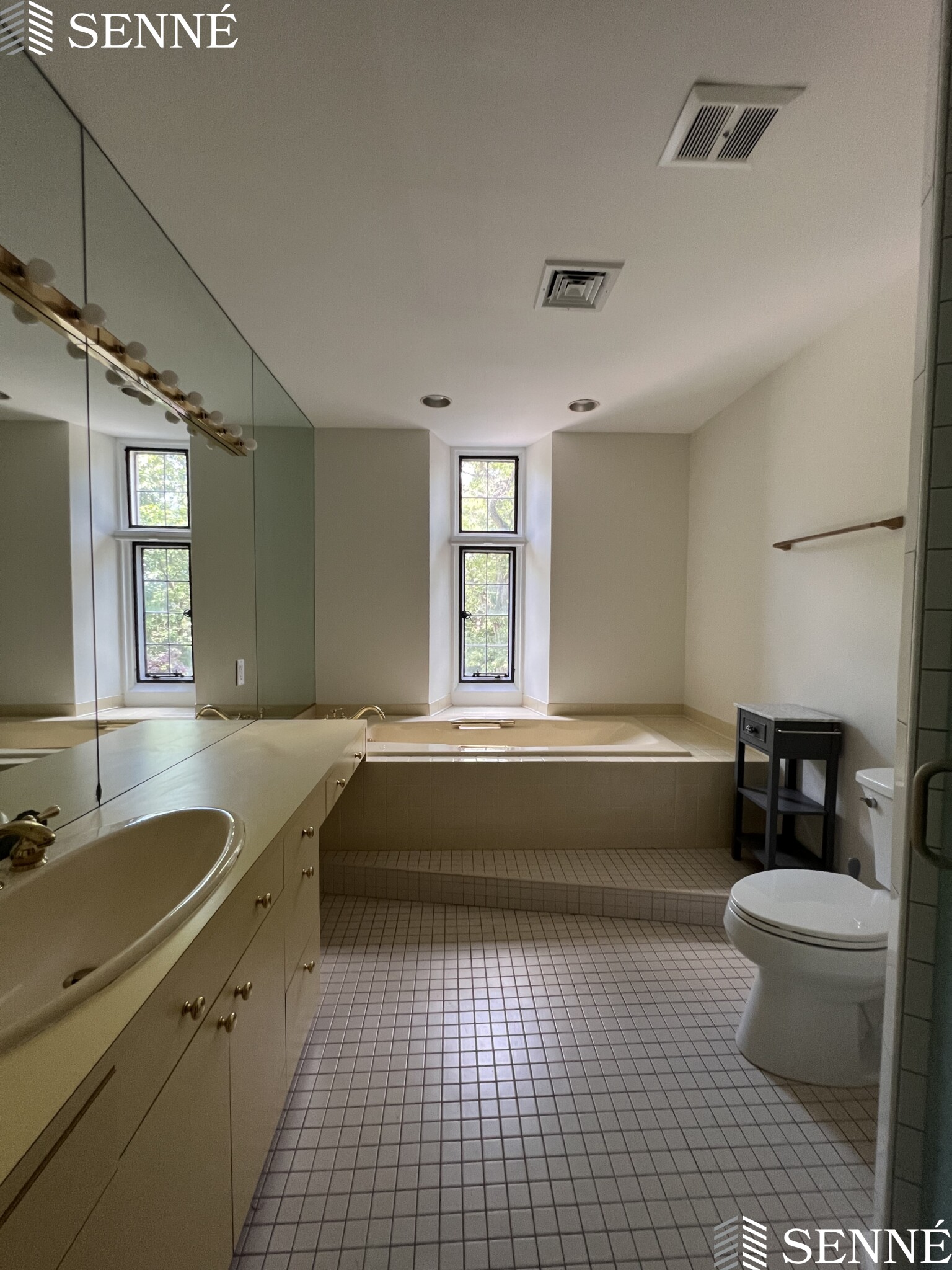 241 Perkins St, Jamaica Plain