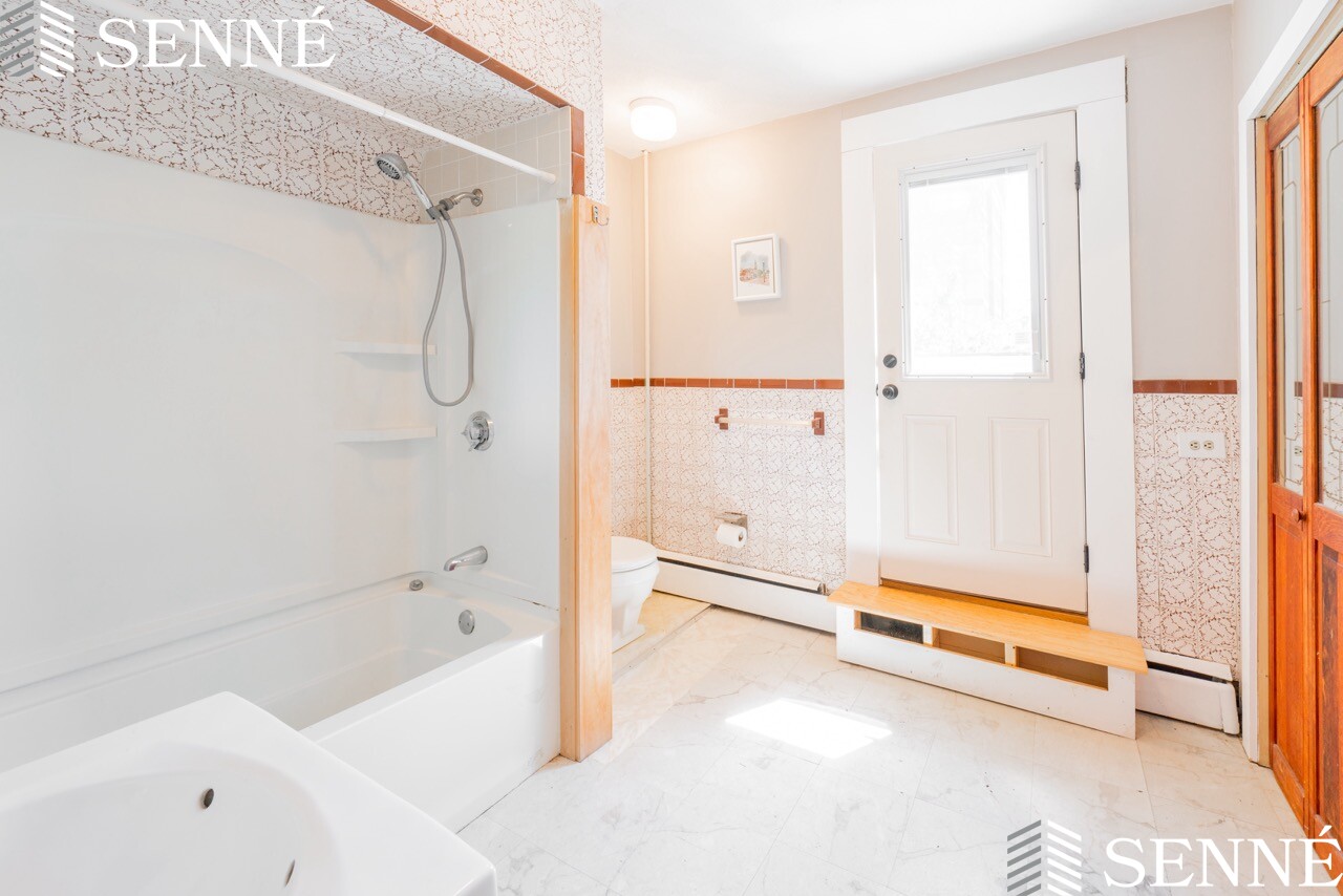 94 Sciarappa St, East Cambridge