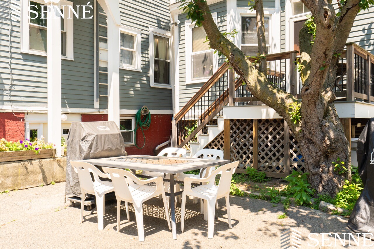 94 Sciarappa St, East Cambridge