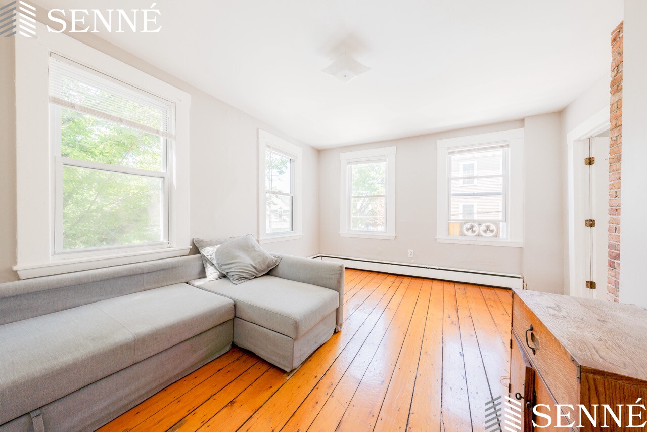 94 Sciarappa St, East Cambridge