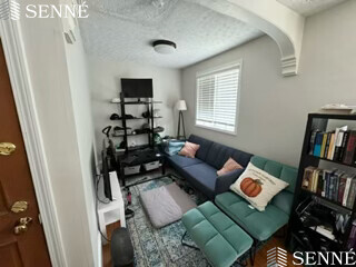 72 College Ave, Tufts