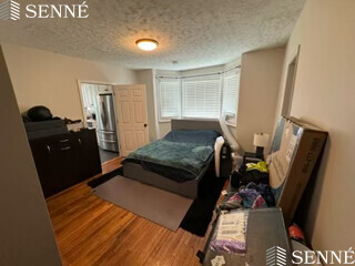 72 College Ave, Tufts