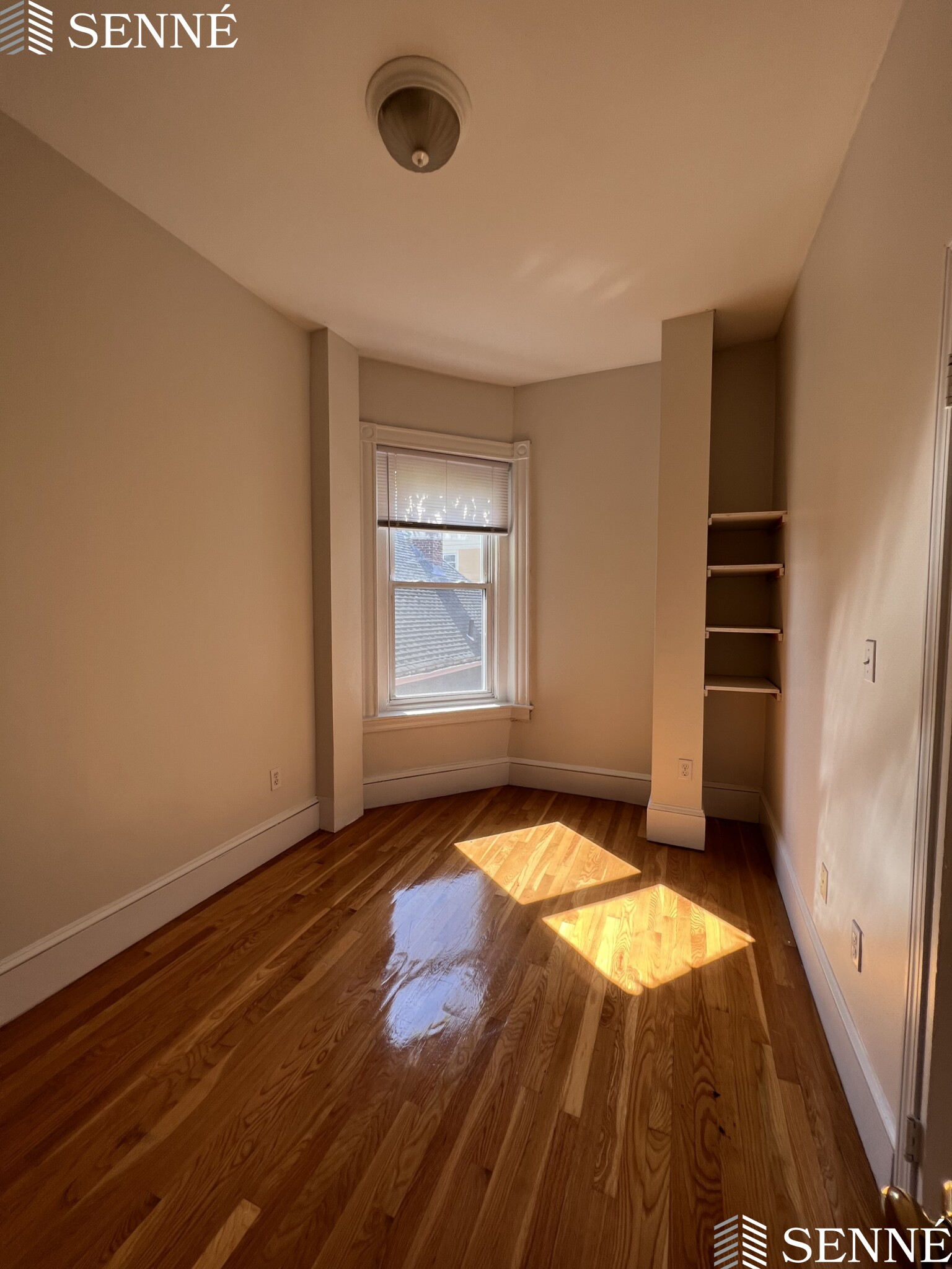 891 Massachusetts Ave, Central Square