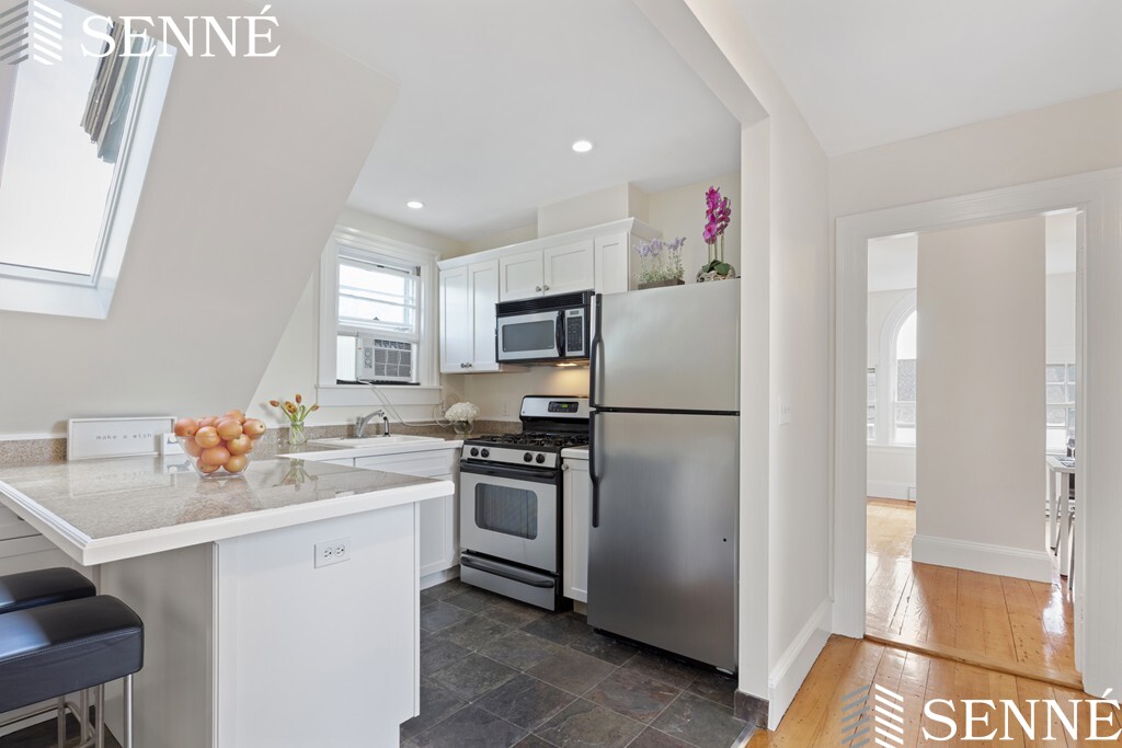 103 Liberty Ave, Davis Square