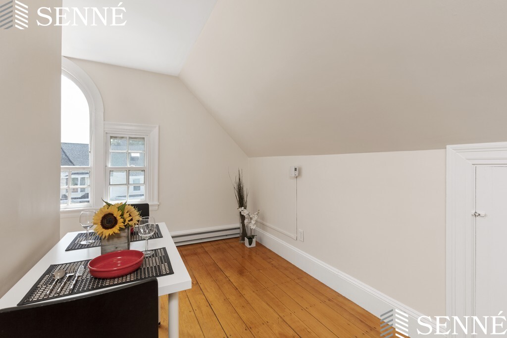 103 Liberty Ave, Davis Square