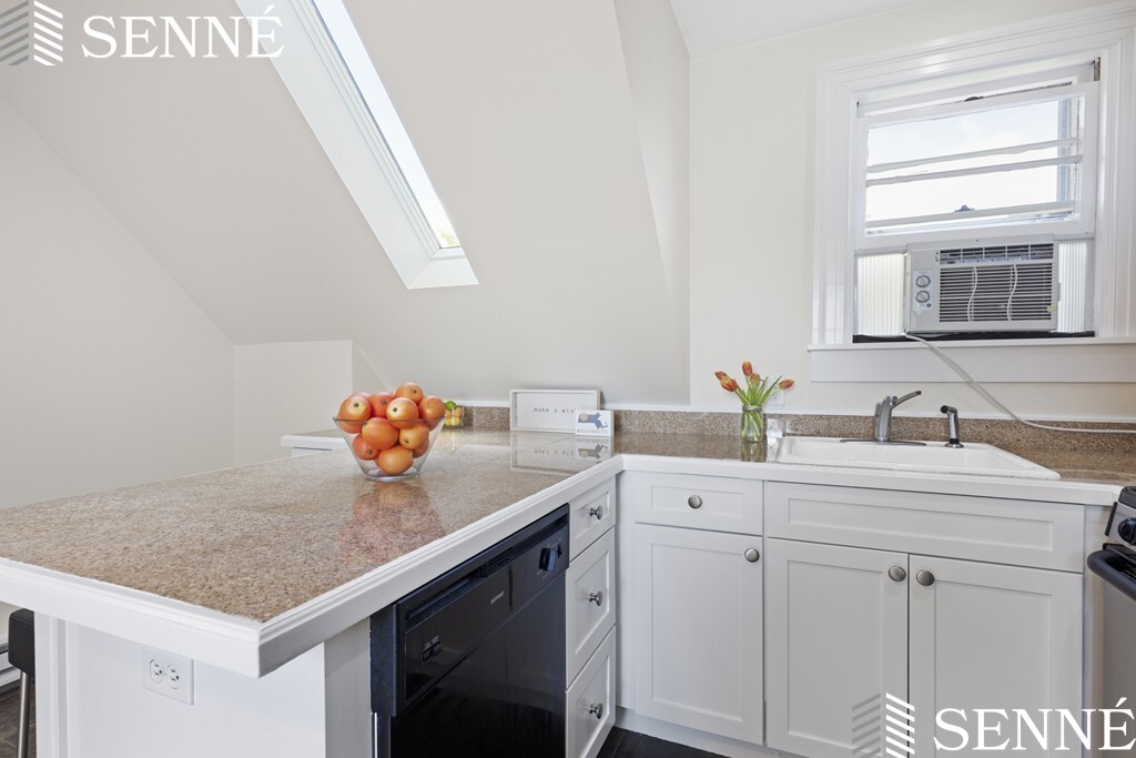 103 Liberty Ave, Davis Square