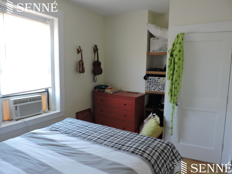 991 Massachusetts Ave, Harvard Square