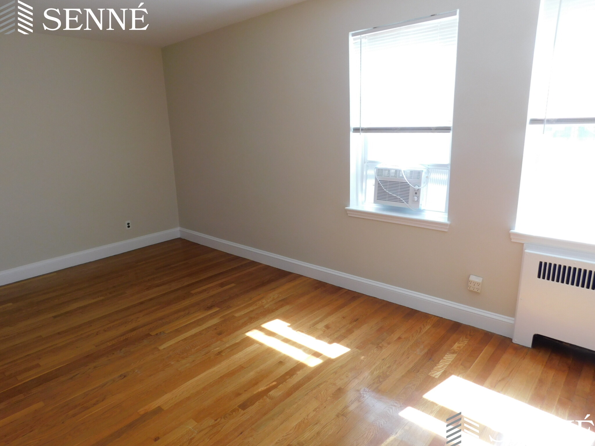 395 Broadway, Mid-Cambridge