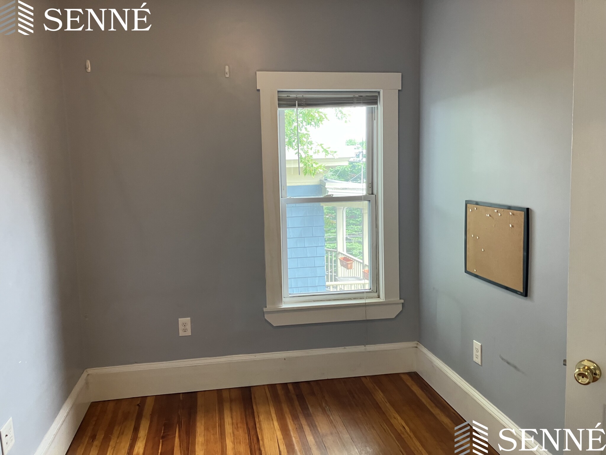 186 Lowell St, Powder House Square