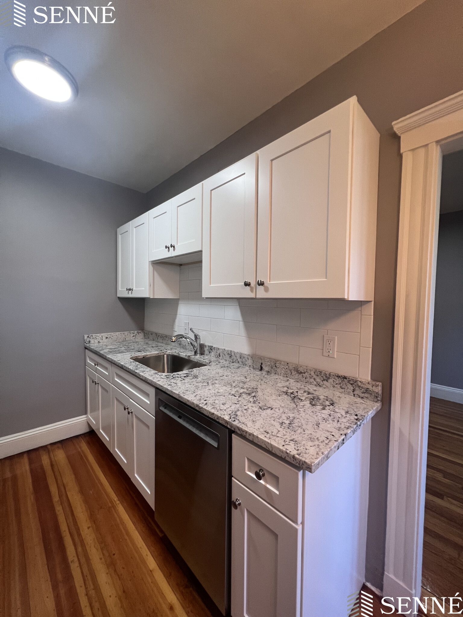 30 Langdon St, Neighborhood Nine