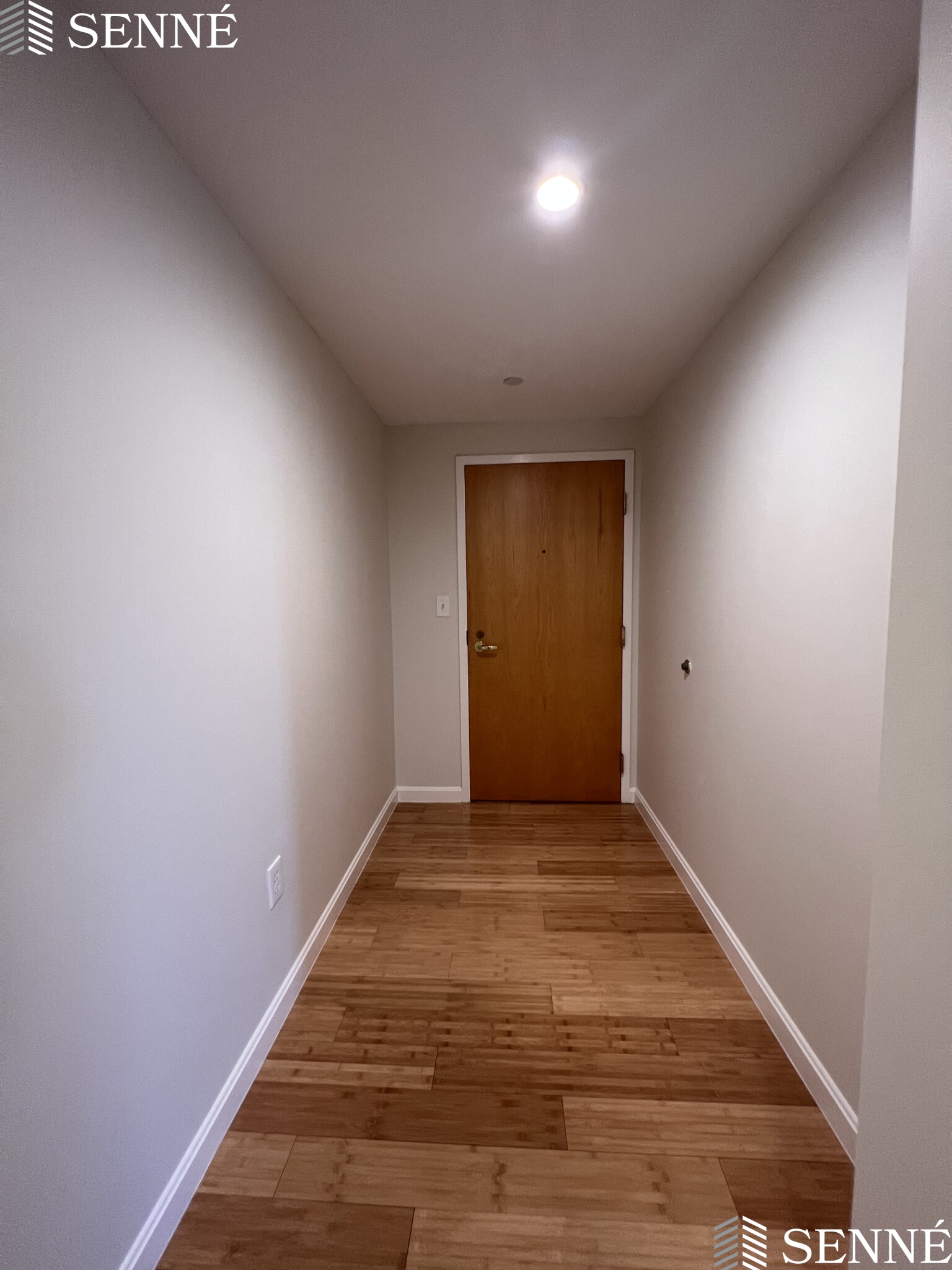 1008 Massachusetts Ave, Riverside