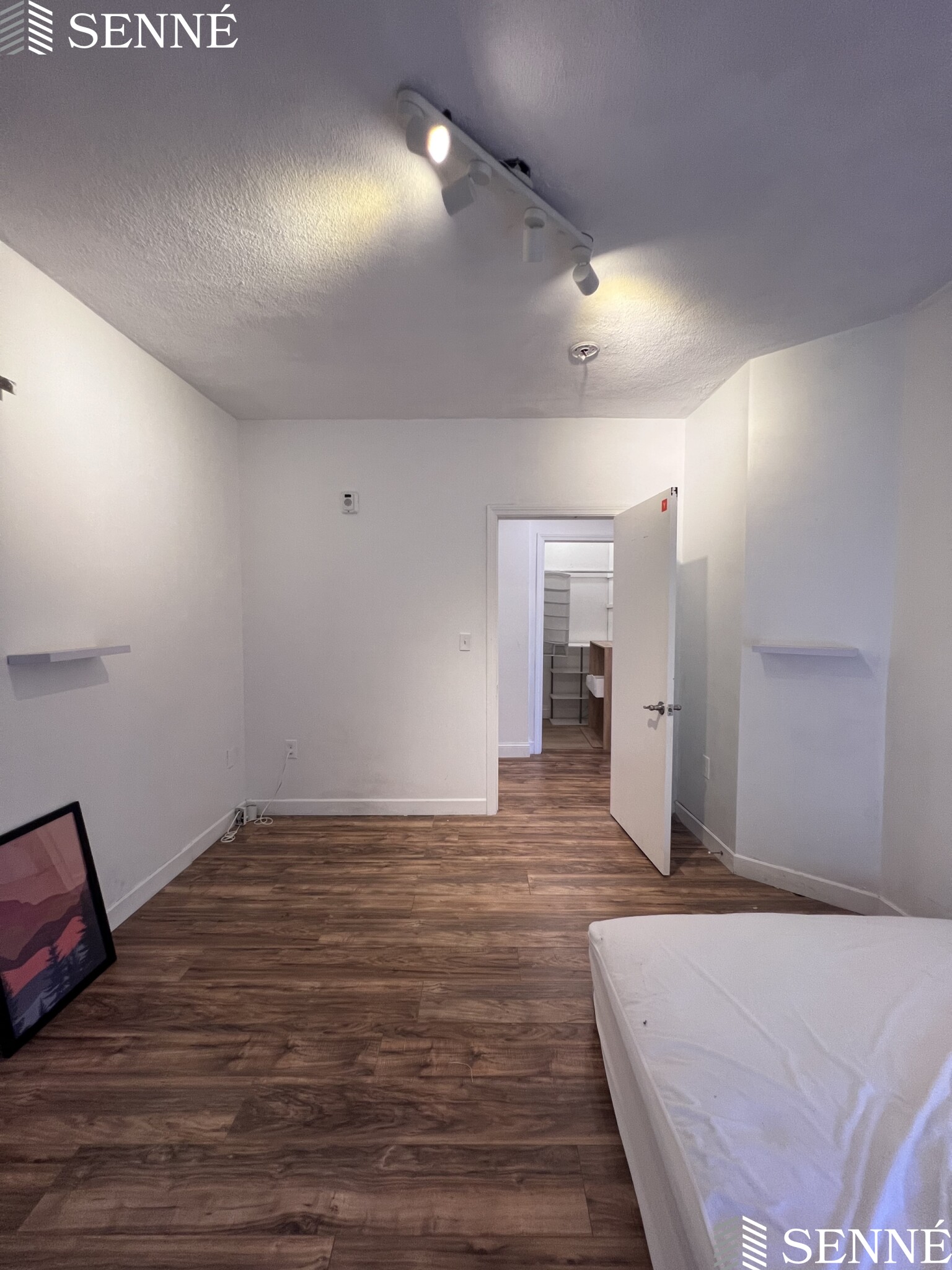 104 Thorndike St, East Cambridge