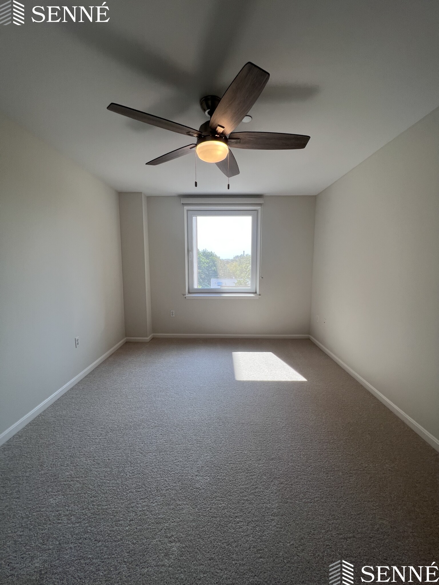 1008 Massachusetts Ave, Riverside