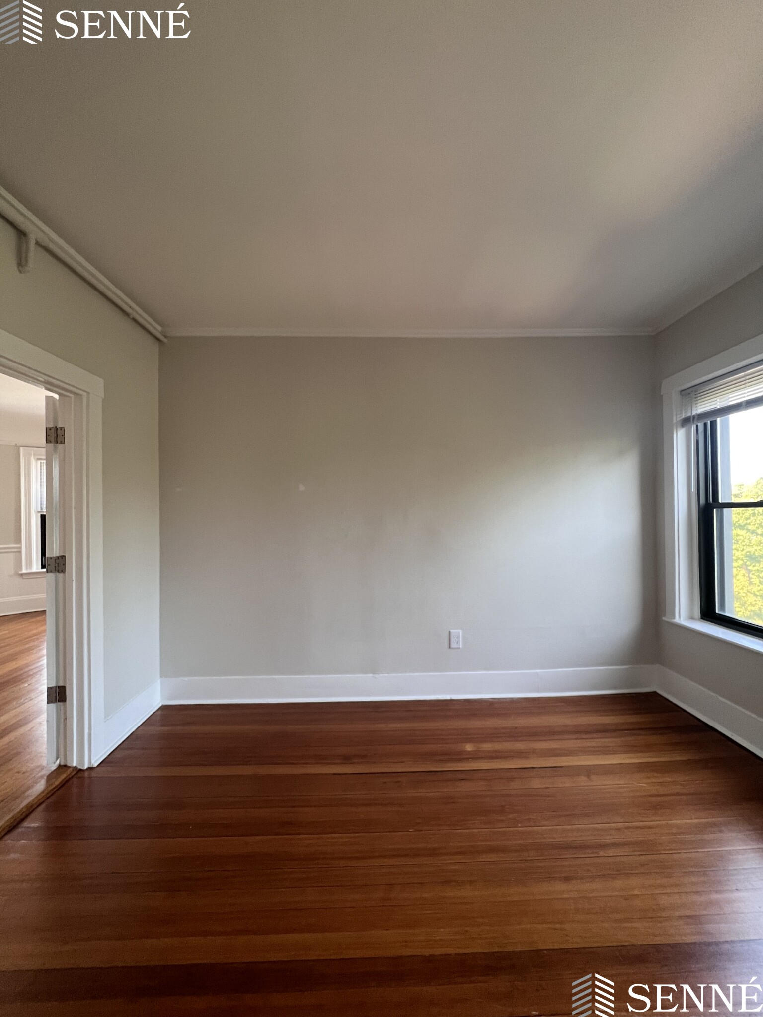 1039 Massachusetts Ave, Mid Cambridge