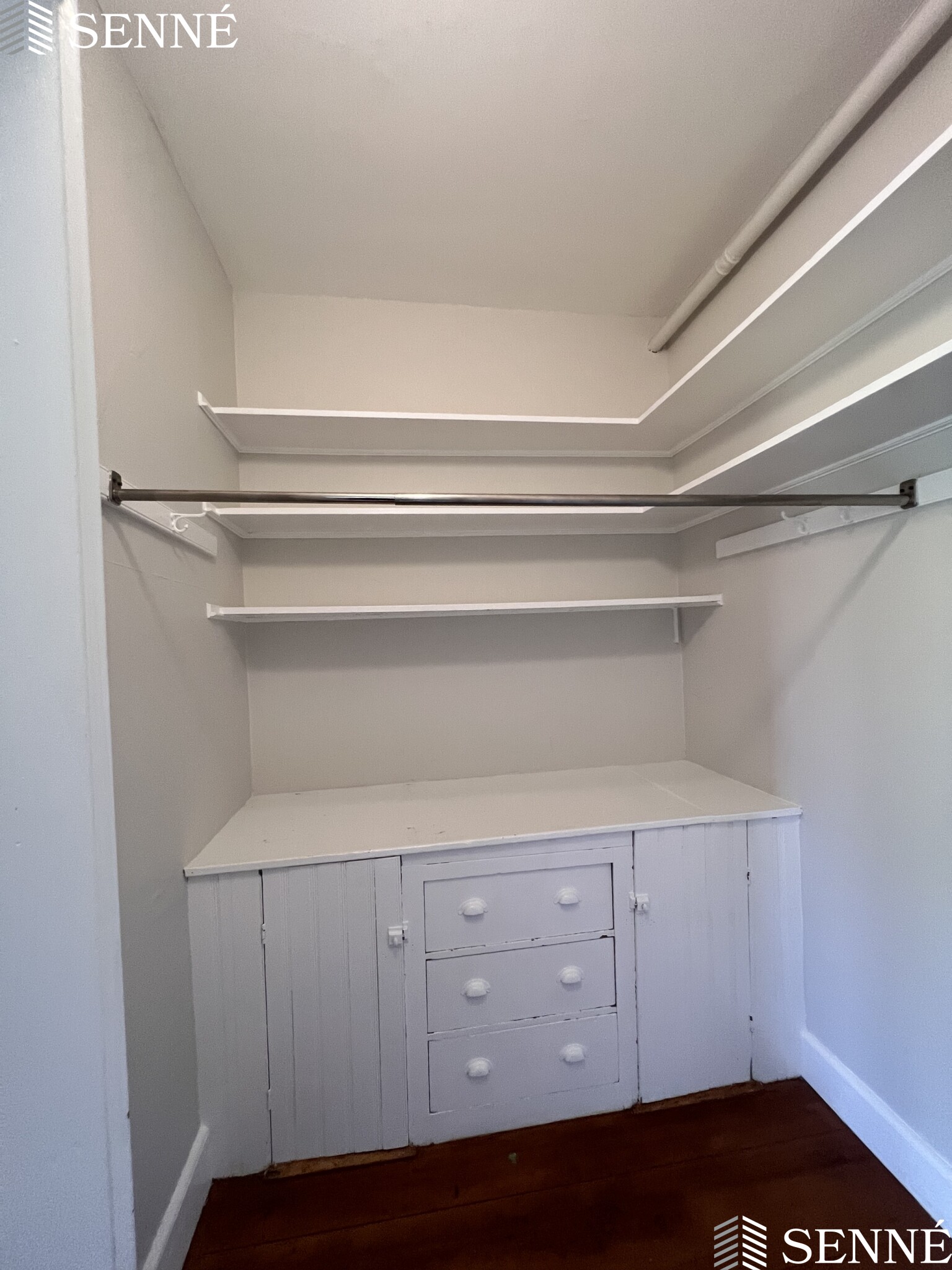 1039 Massachusetts Ave, Mid Cambridge