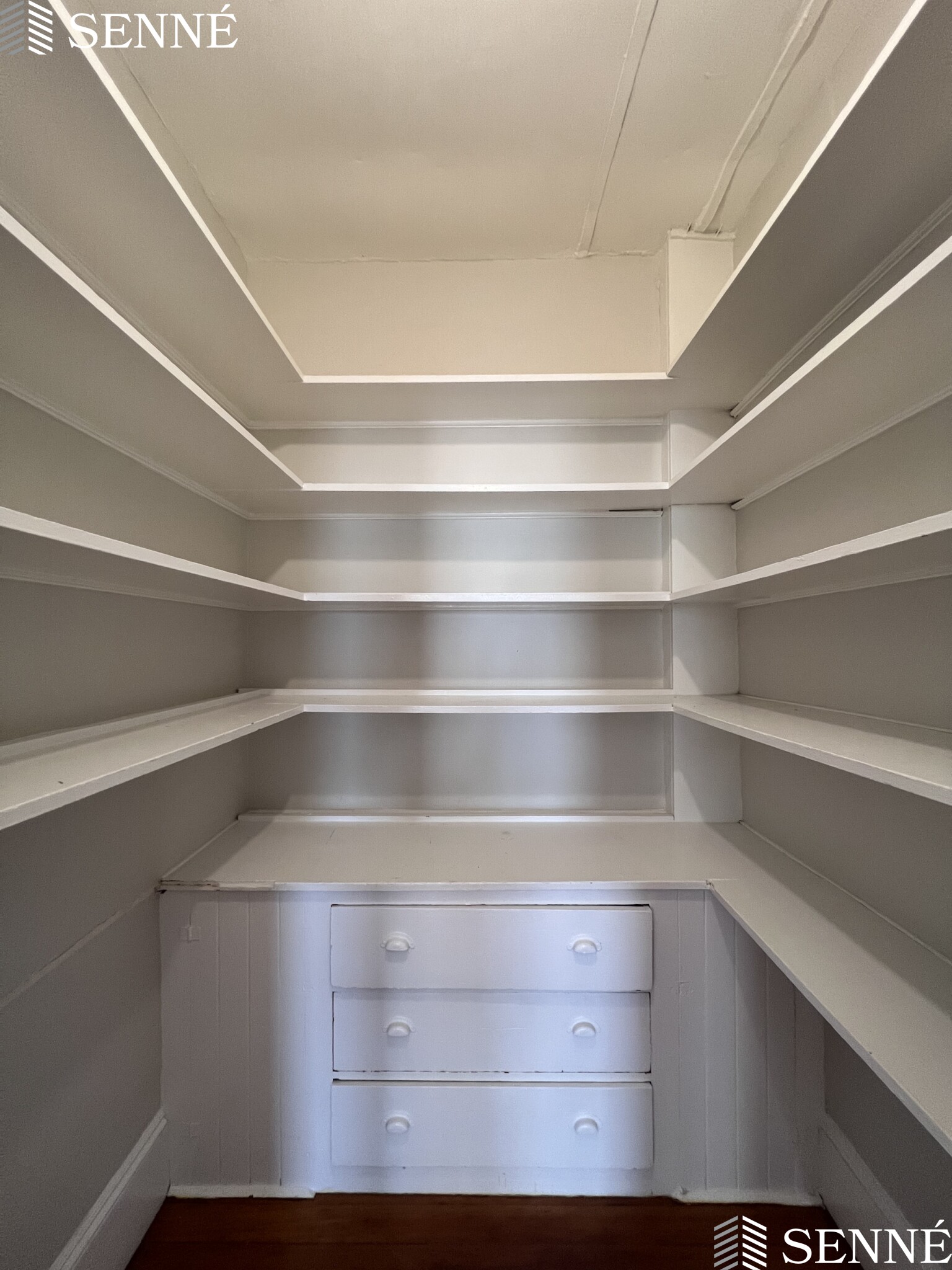 1039 Massachusetts Ave, Mid Cambridge