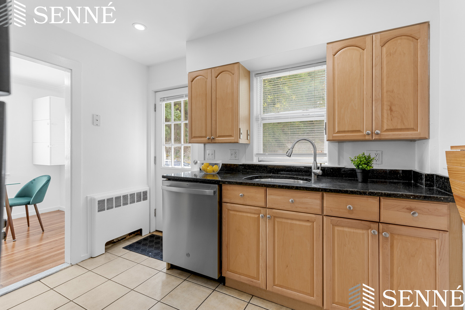 120 Foster Ter, Brighton