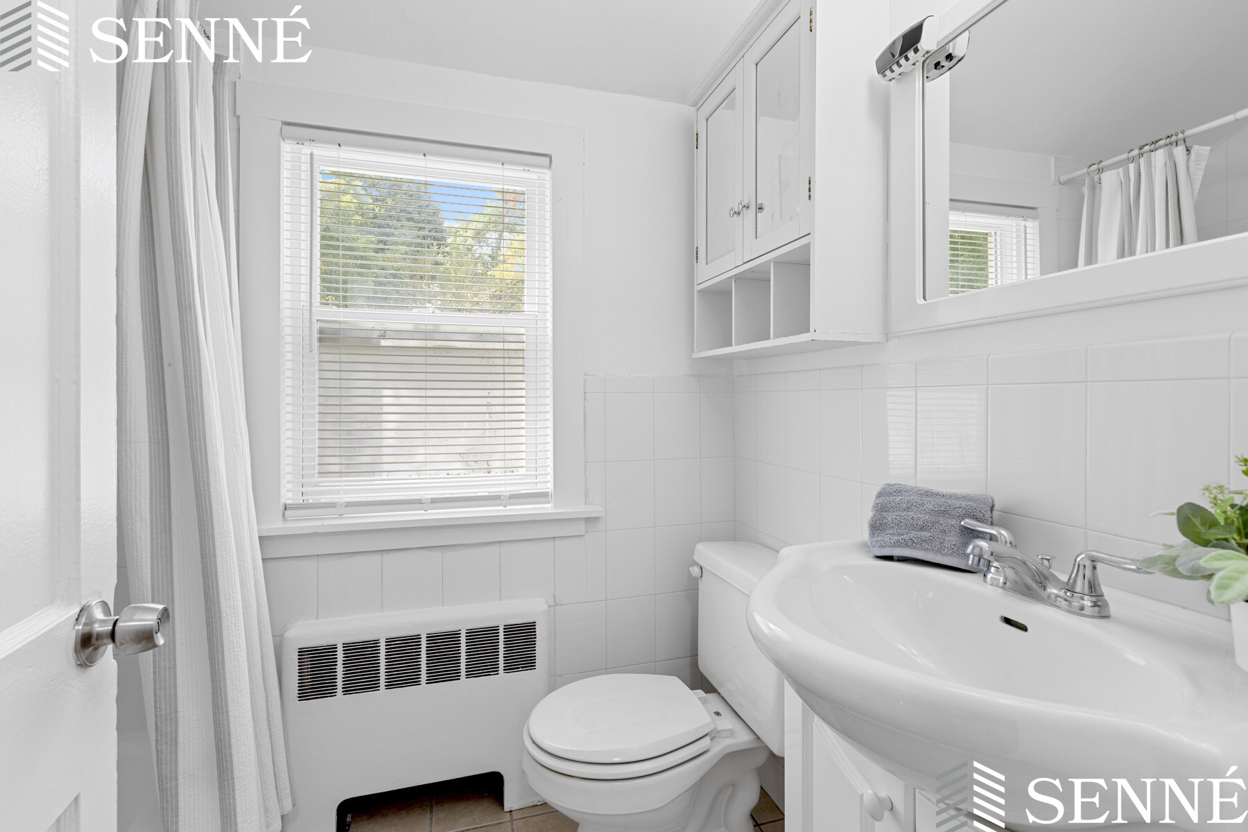 120 Foster Ter, Brighton