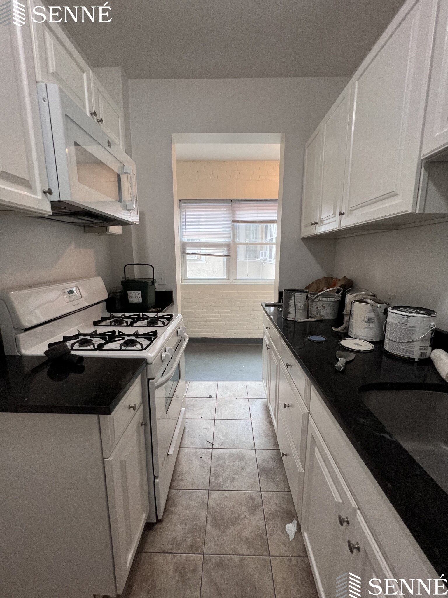 5 Linnaean St, Neighborhood Nine