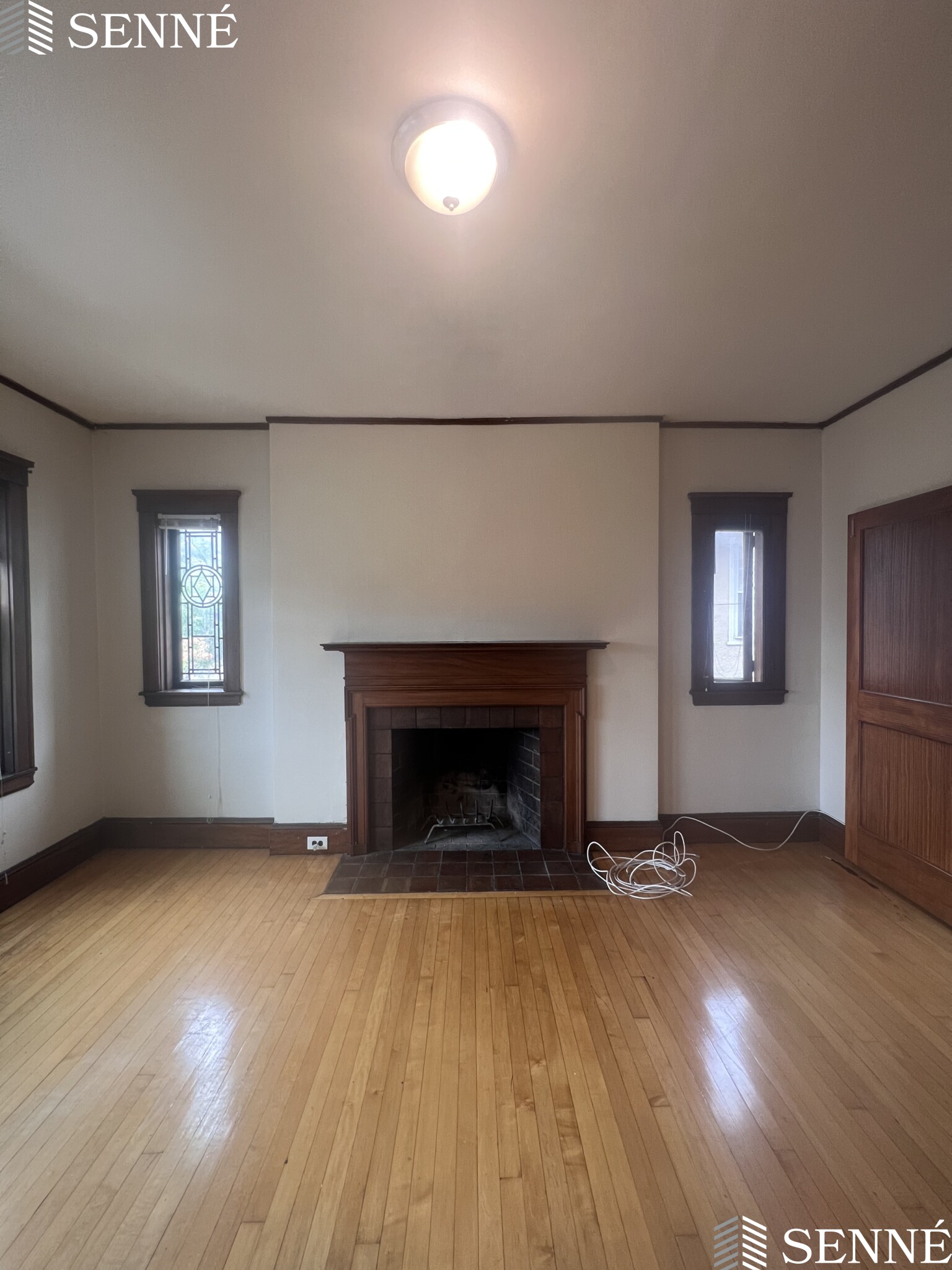 5 Linnaean St, Neighborhood Nine