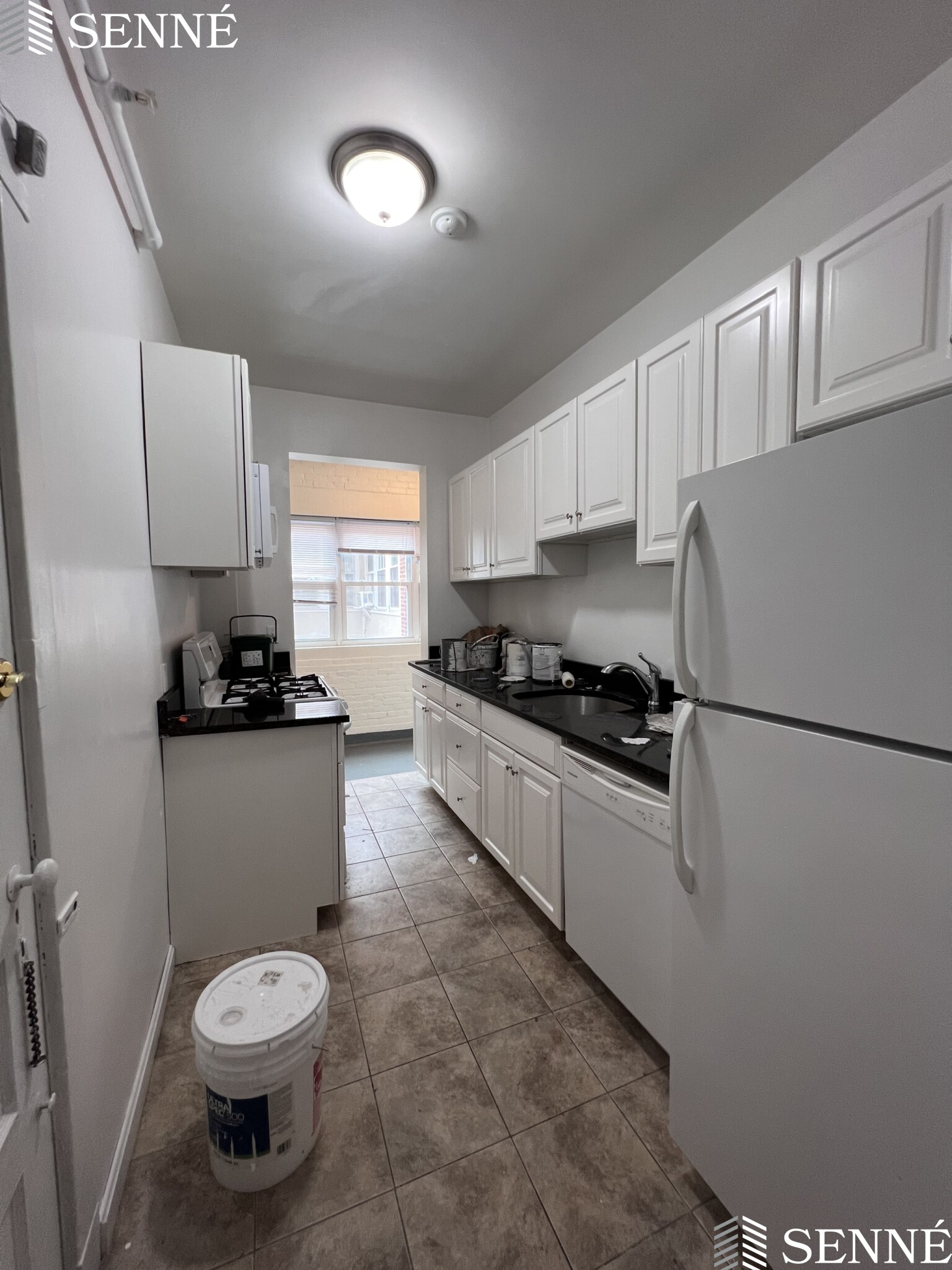 5 Linnaean St, Neighborhood Nine