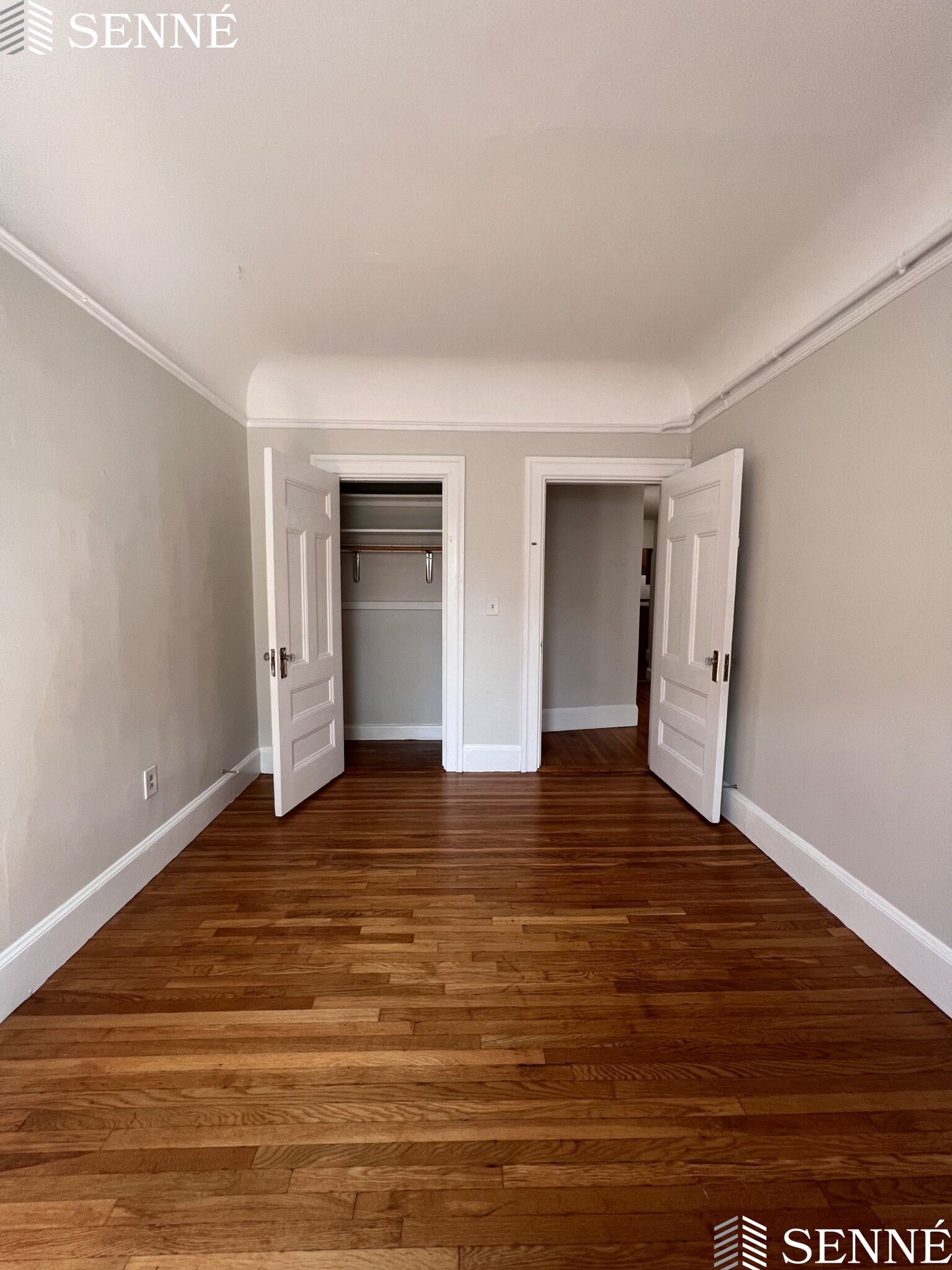 1039 Massachusetts Ave, Mid Cambridge