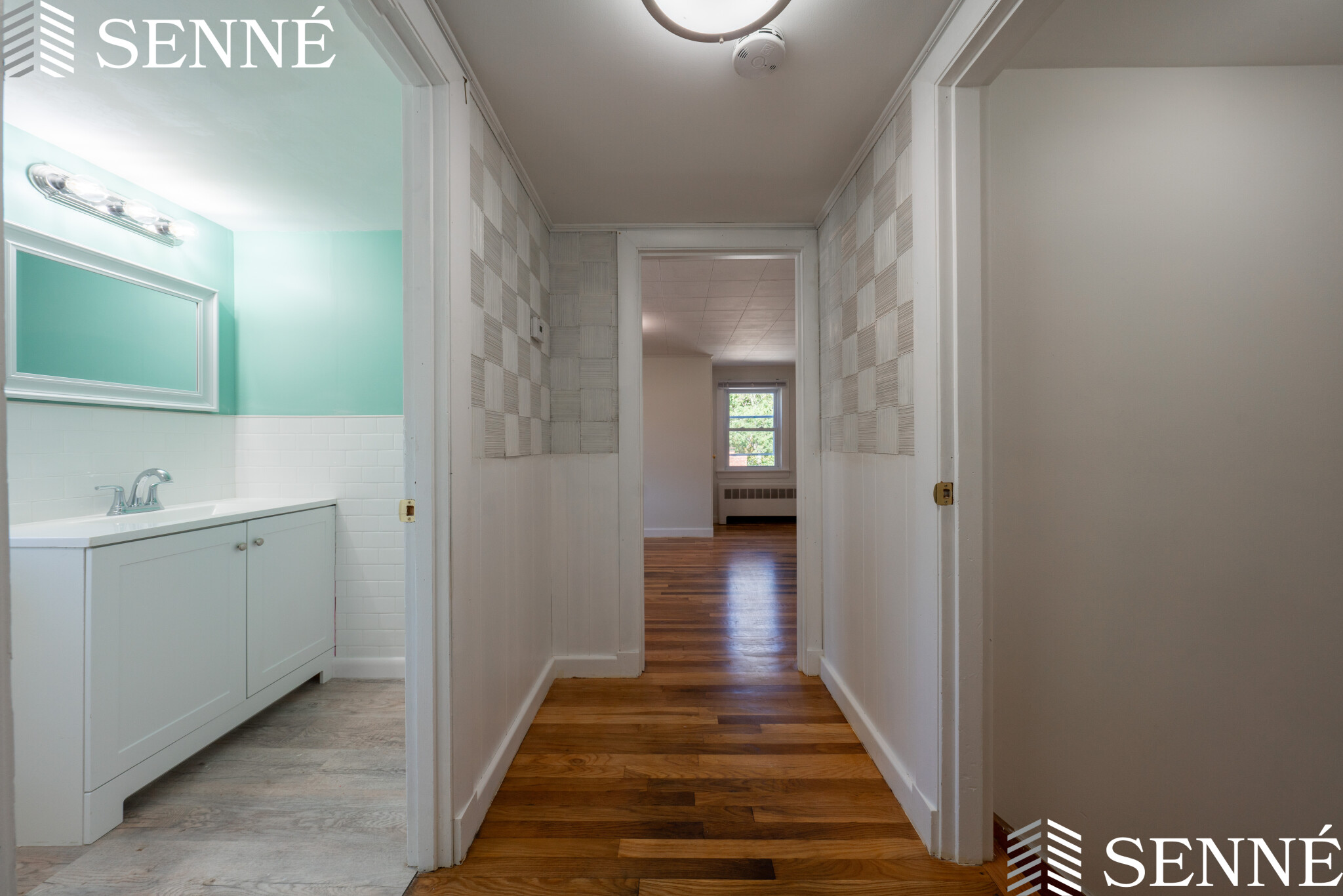 170 Seminole Ave, Lakeview