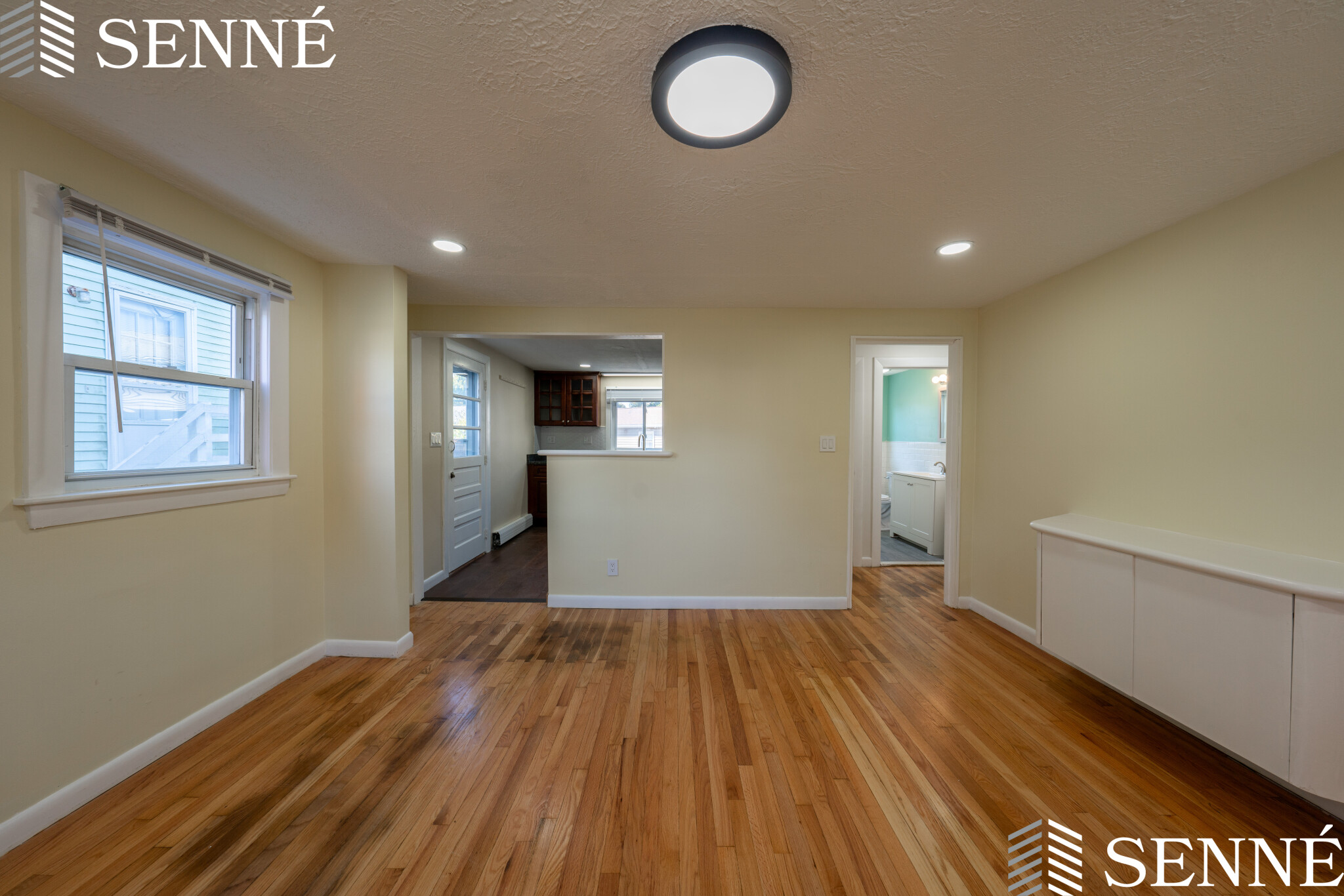 170 Seminole Ave, Lakeview