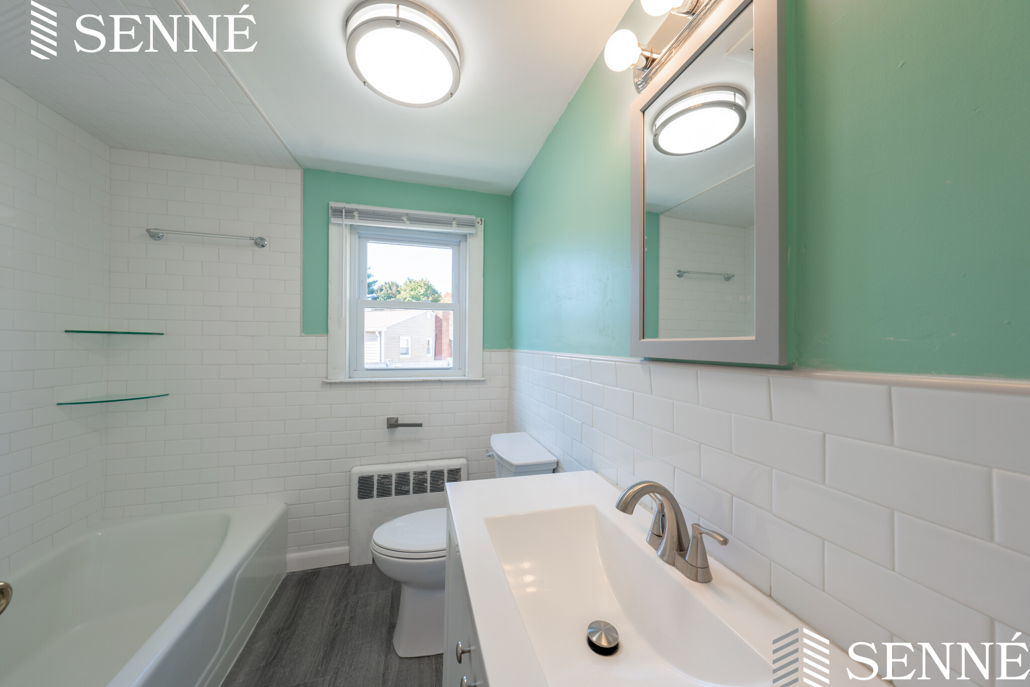 170 Seminole Ave, Lakeview