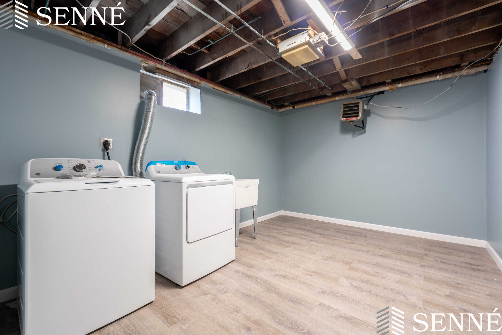 170 Seminole Ave, Lakeview