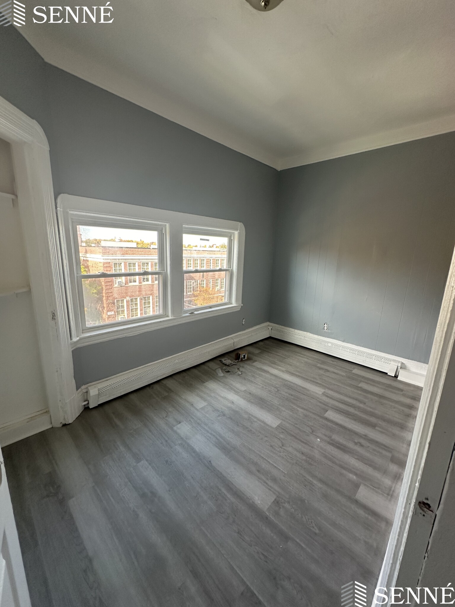 12 Danube St, Roxbury