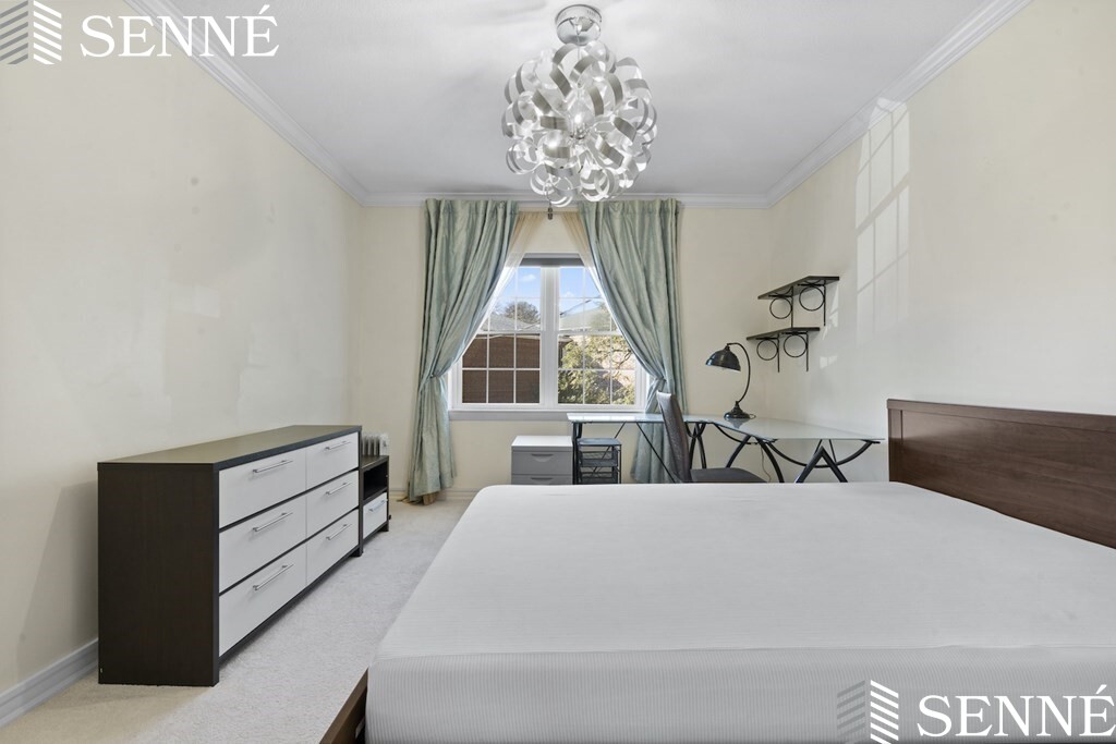 103 Lake Shore Rd, Brighton