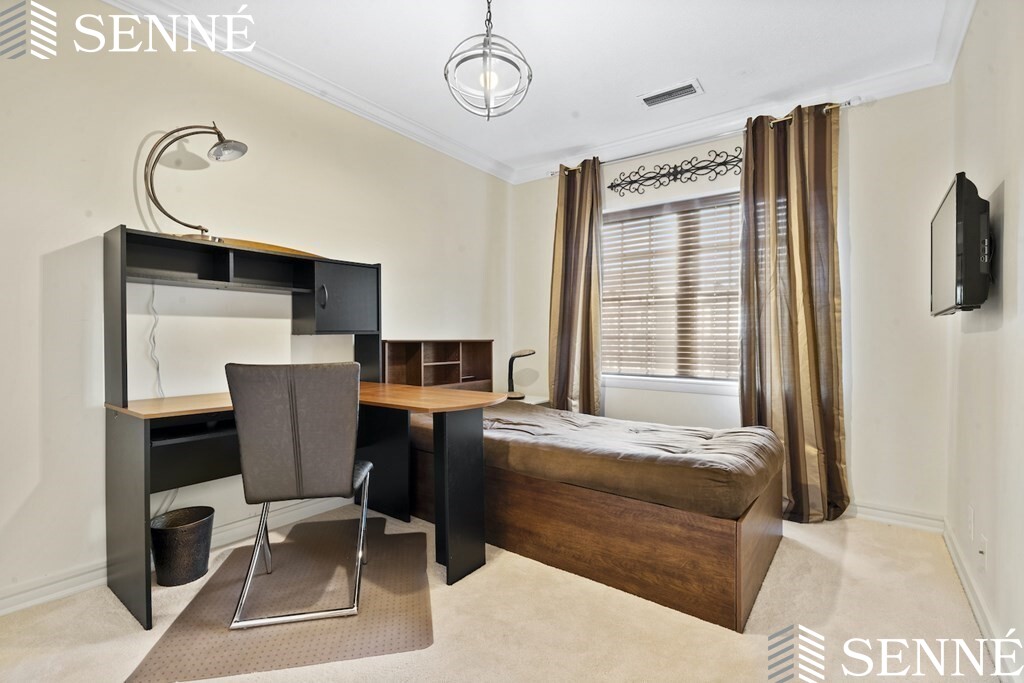 103 Lake Shore Rd, Brighton