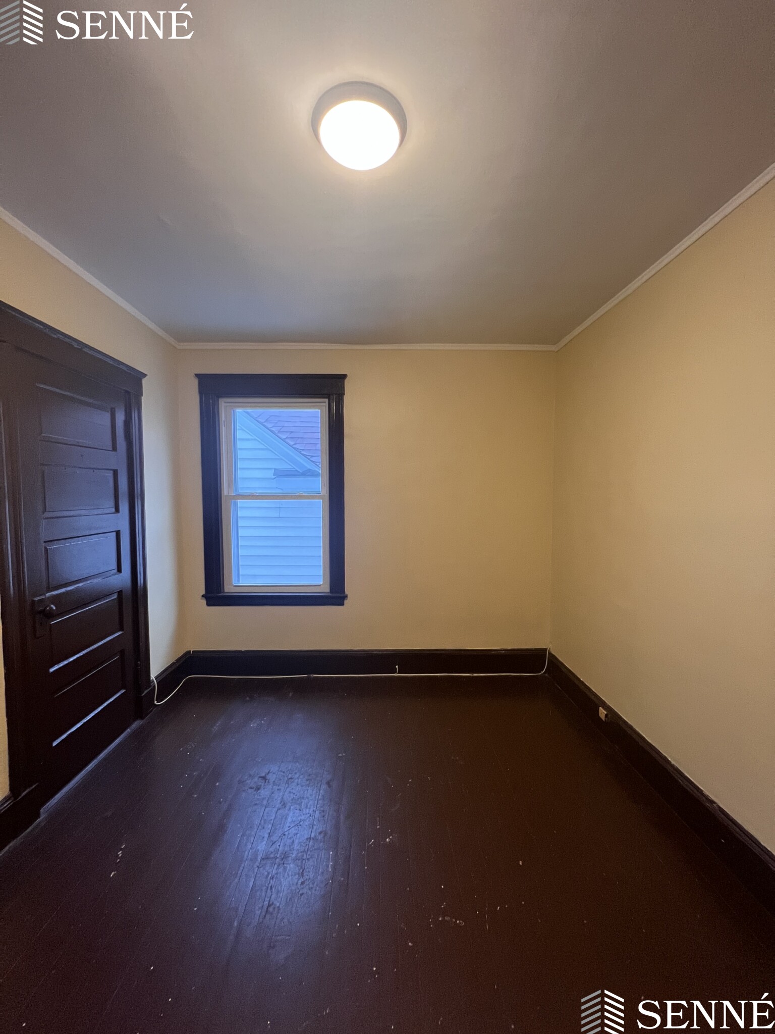 138 Main St, Watertown