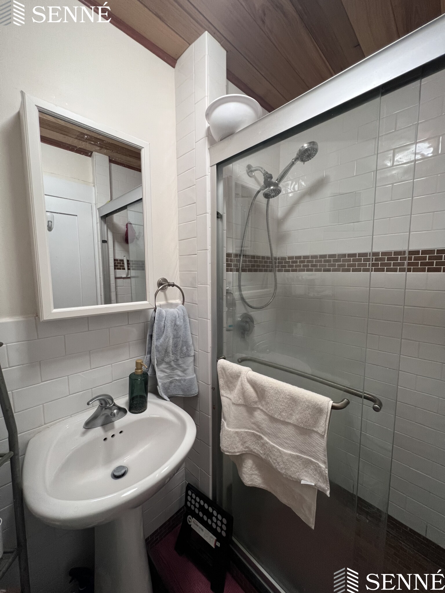 991 Massachusetts, West Cambridge