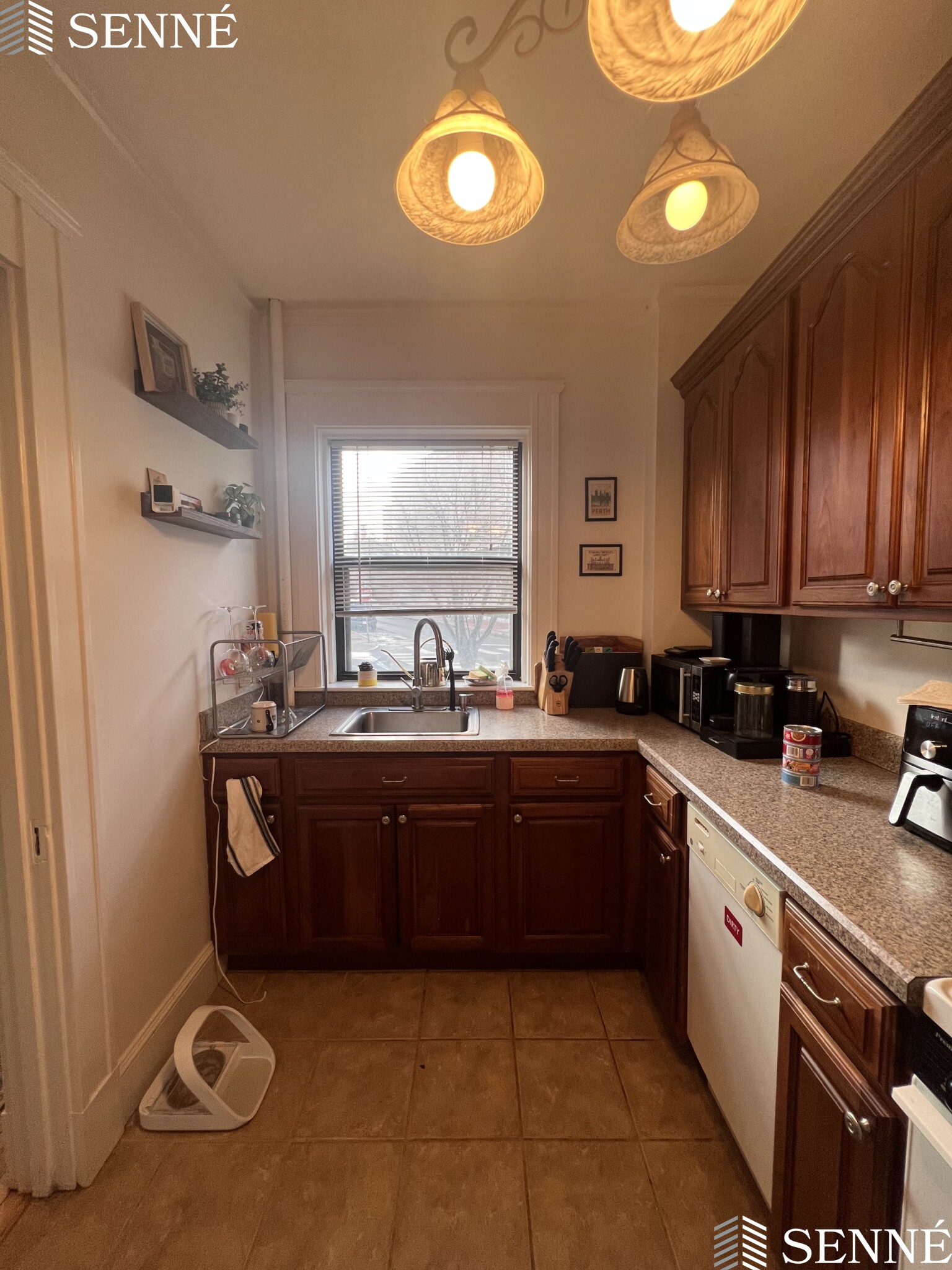 84 Prescott St, Mid-Cambridge