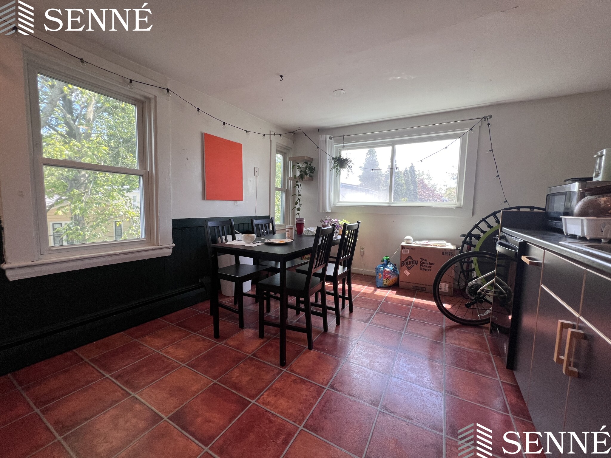 92 Pleasant - 2,300USD / month