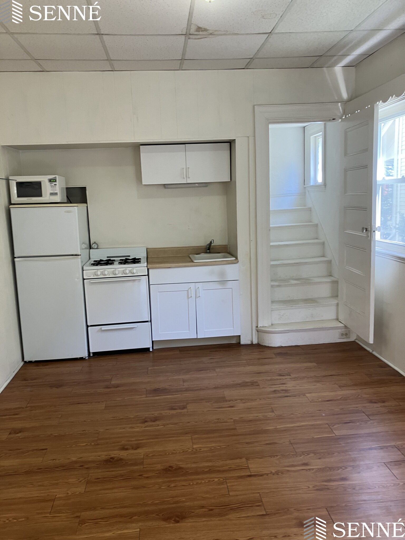 Studio bed, 1 bath apartment for rent at 15 Prentiss St Unit 1R, Baldwin — photo 8 of 13