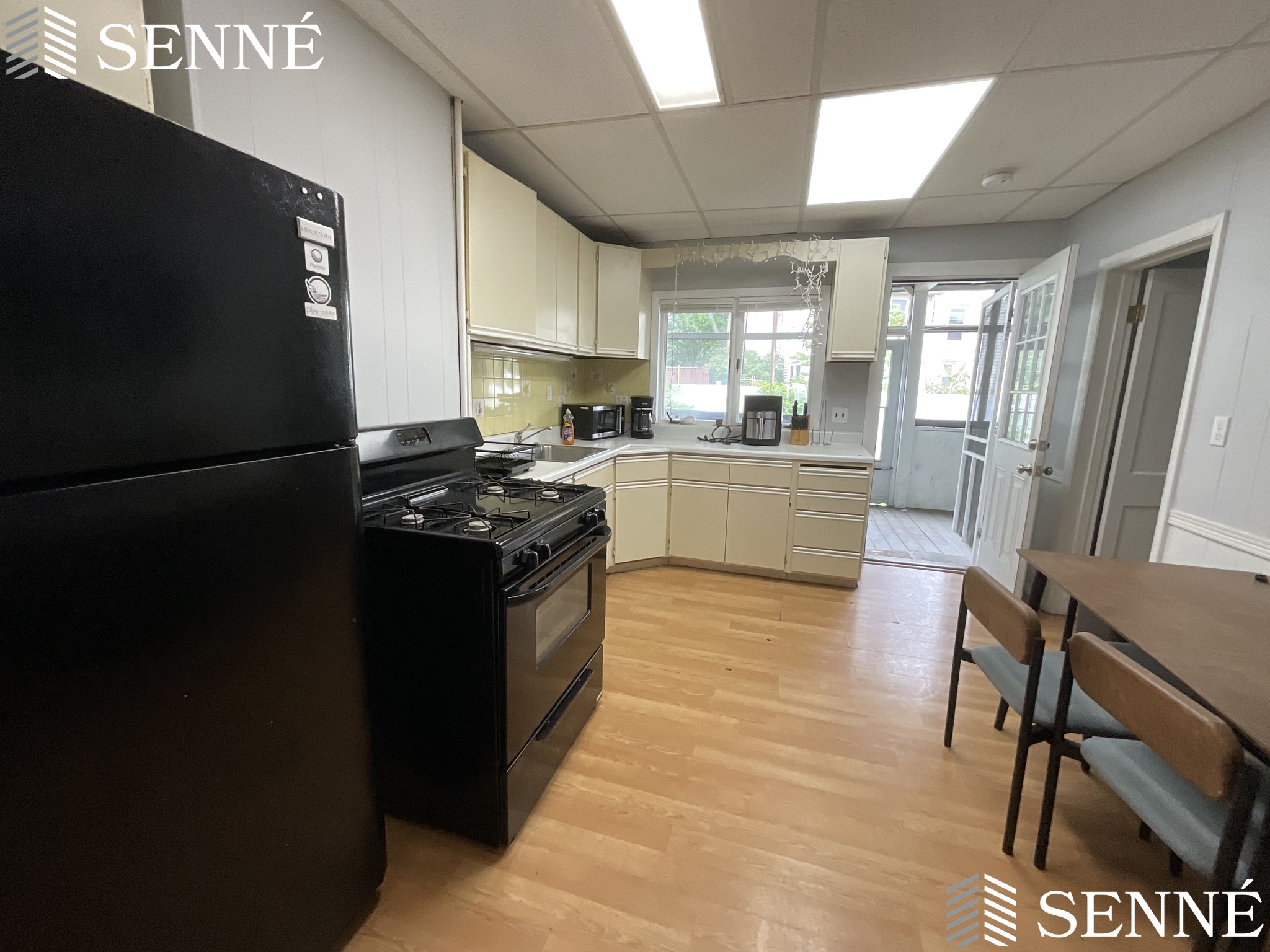 2 bed, 1 bath apartment for rent at 12 Seventh St, East Cambridge — photo 5 of 17