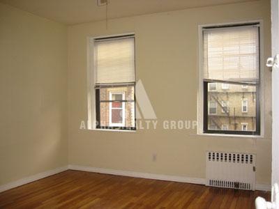 56 Queensberry St, Fenway